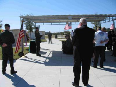 200810021103acw3retjerrylwilliams.jpg