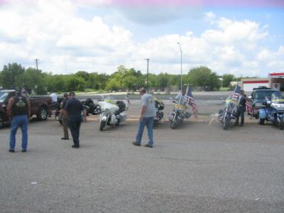 200808221334bvnvetgaryholdermexia.jpg